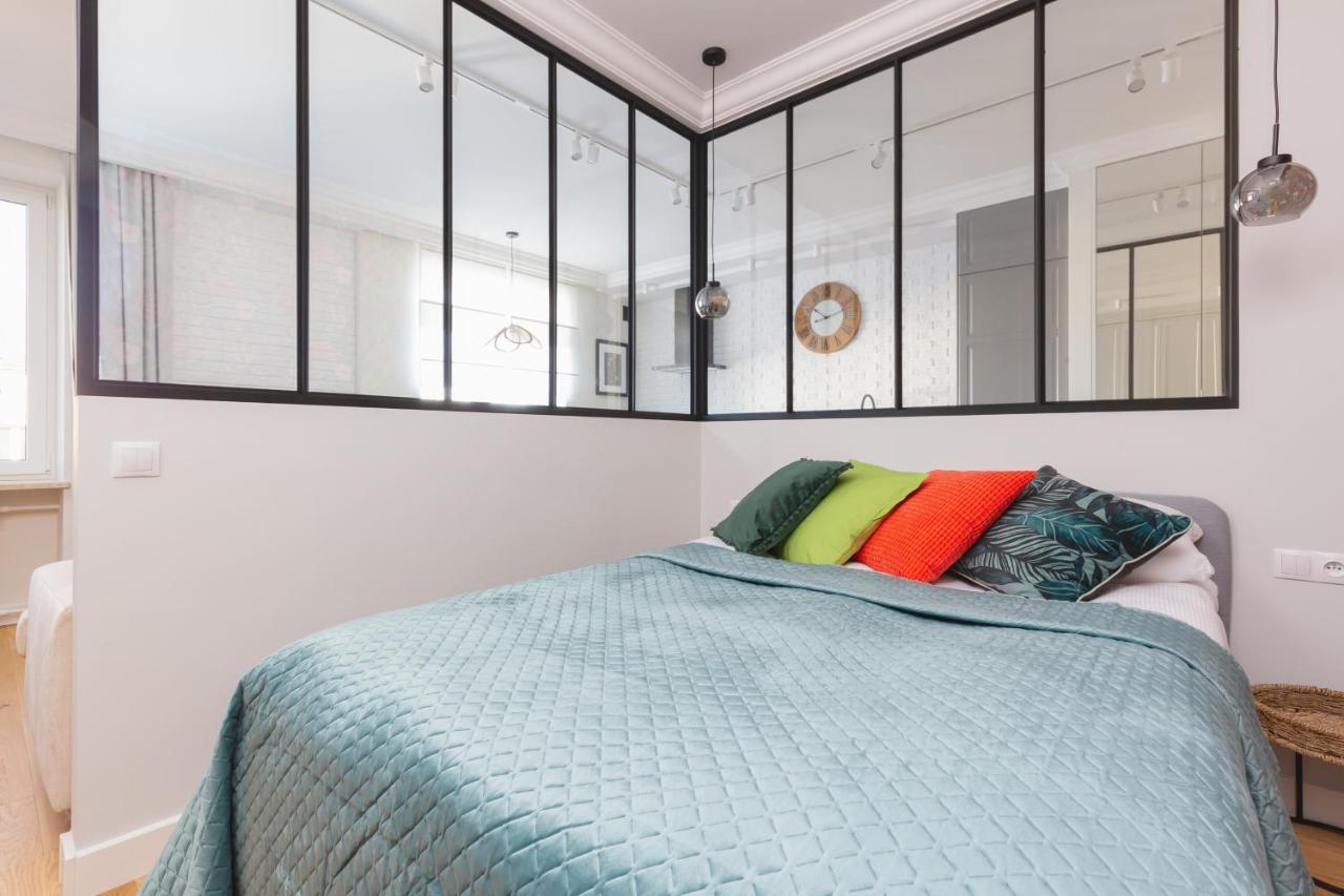 Apartment Bialobrzeska Warsaw Ochota By Renters المظهر الخارجي الصورة